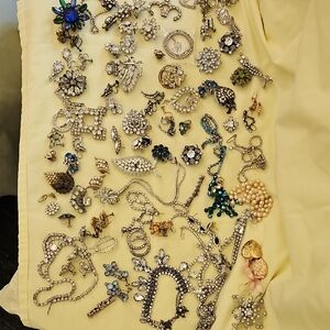 Old Custom Jewery ! Great for Crafts.